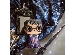 Funko Pop! Harry Potter 112 Harry with Invisibility Cloak